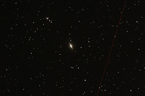 M 104 dite Galaxie du Sombréro, dans la Vierge