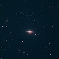 M104, galaxie du Sombrero, dans La Vierge