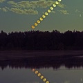 Lever de Lune sur un lac