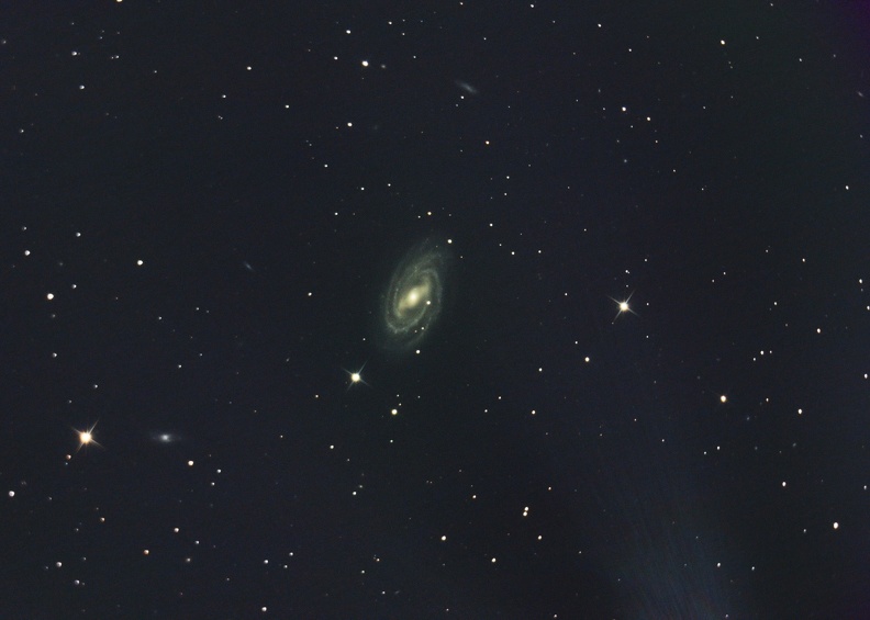 M109, Galaxie de "l'Aspirateur"