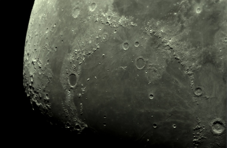 Lune astrosurface1 gimp3.jpeg